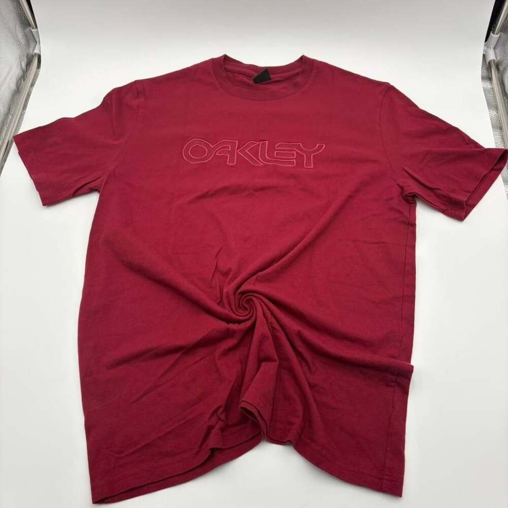 Oakley Embroidered Logo Short Sleeve T-Shirt Red